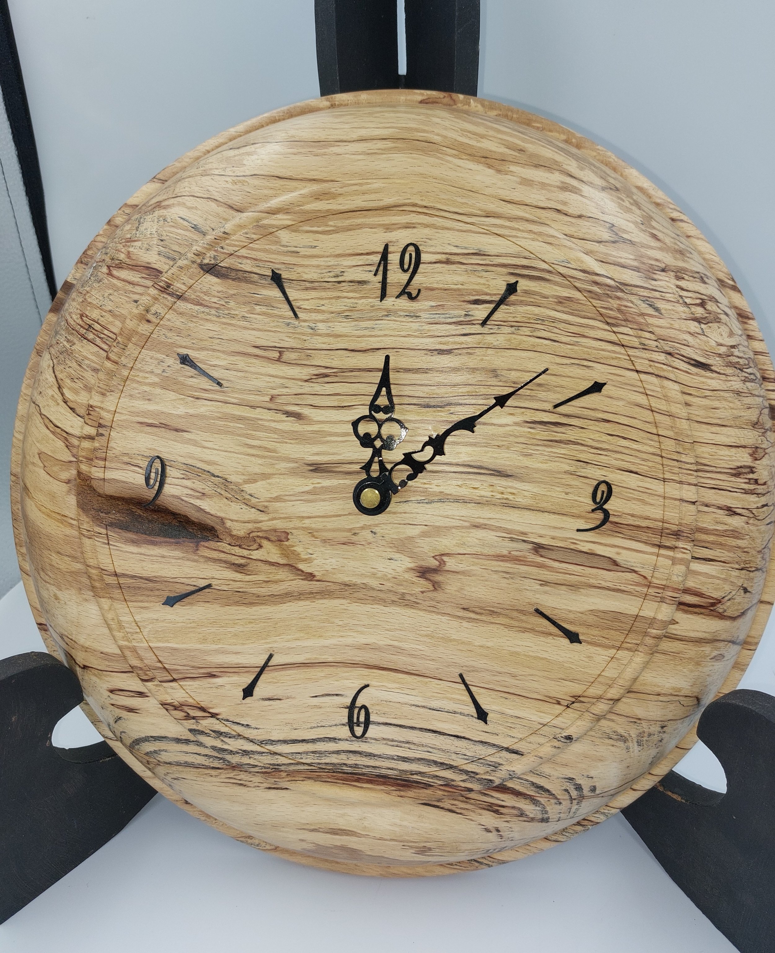 Irish Spalted Beech Clock 13 inch Diameter 200426 b.jpg