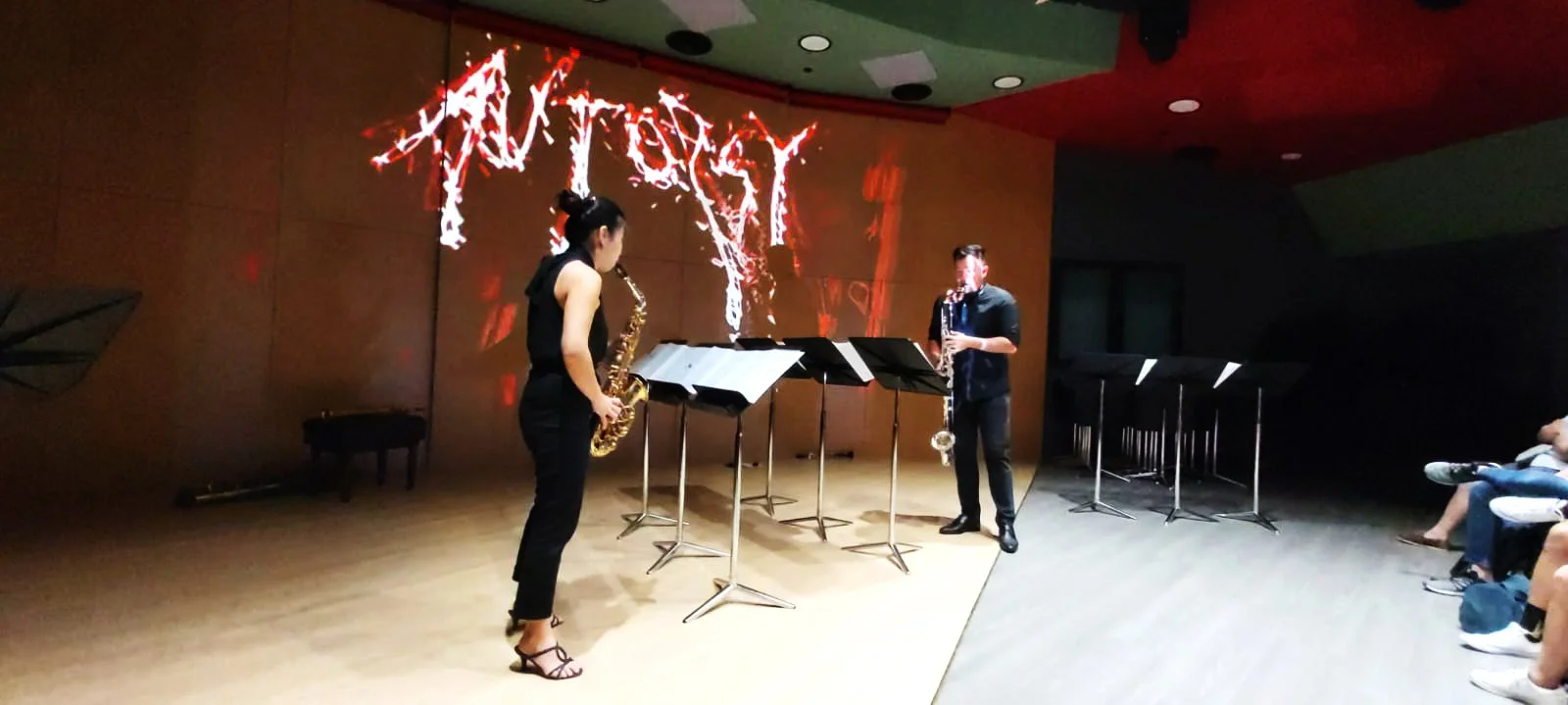 dBm x Jo Ho: Visuals for Live Concert Performances