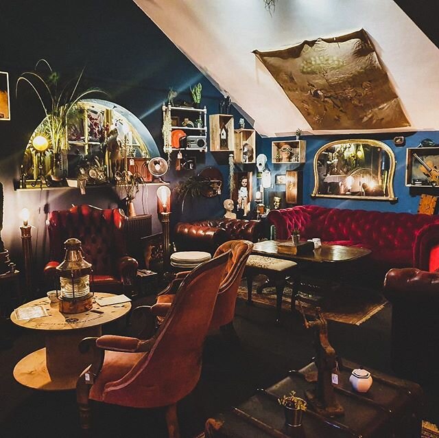 Have you sat in our Sherlock&rsquo;s Snug yet? It&rsquo;s the perfect place for quiet working or writing, having a drink or catch up with friends or to simply sit, read and wait whilst your loved one gets inevitably carried away shopping! 🛍🙈🛍