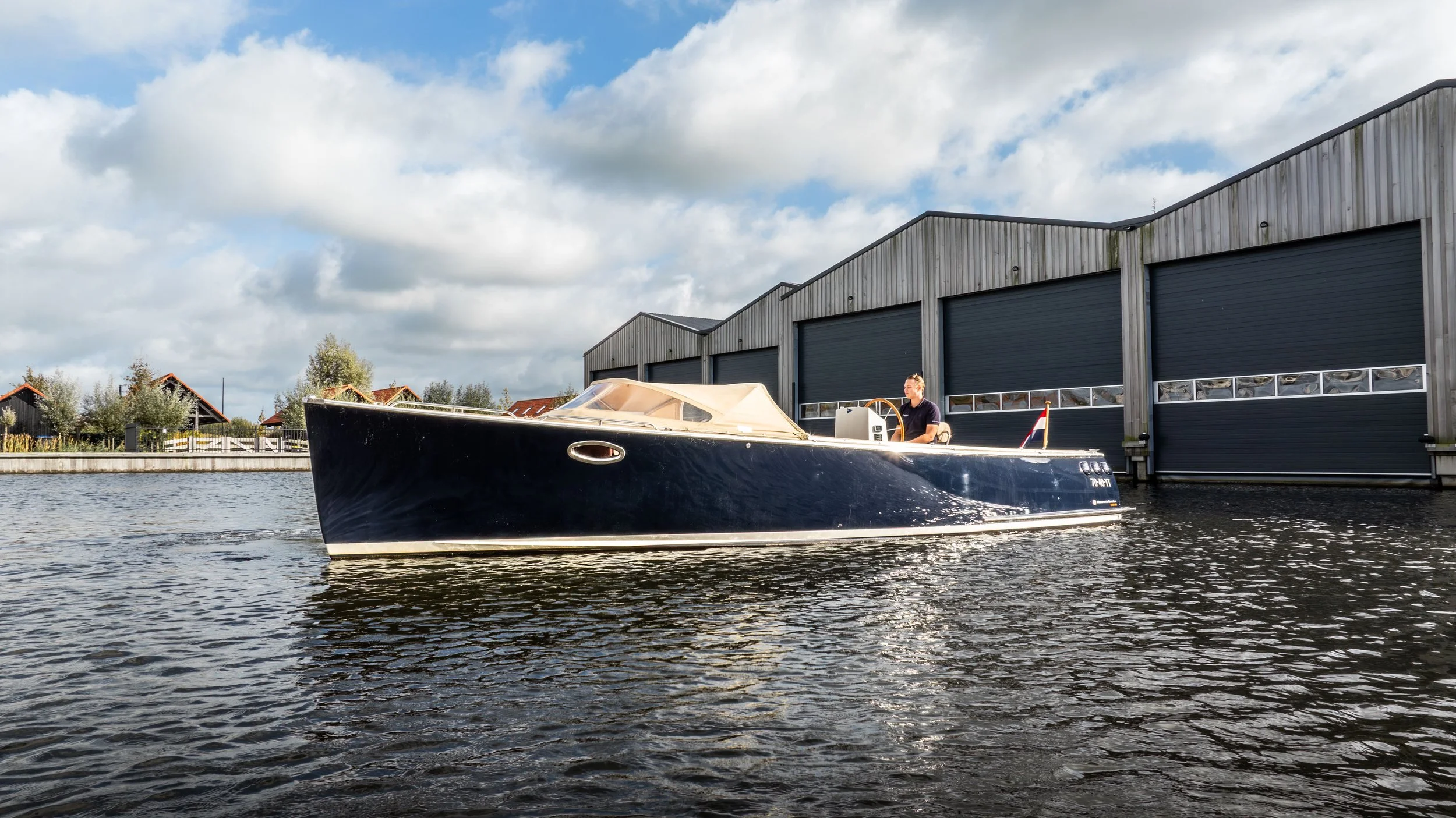 Admirals Tender C28 (What Else) - DaVinci Yachts - Just Post (Drone Klein)00004.jpg