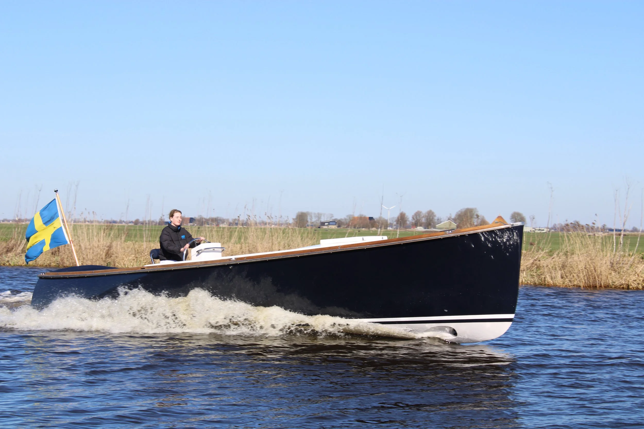 Admirals Tender 850 “Bellatrix”