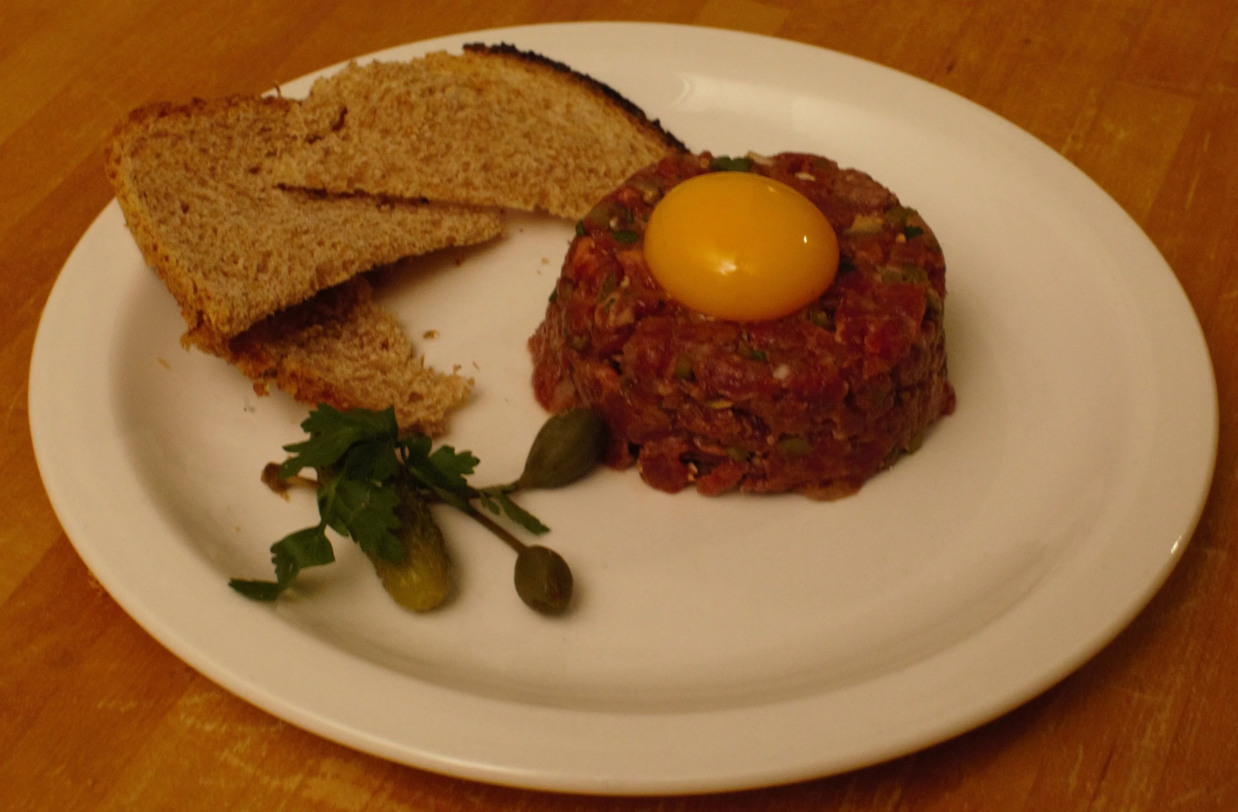 IT'S F***ING RAW!: EP.1  Steak Tartare