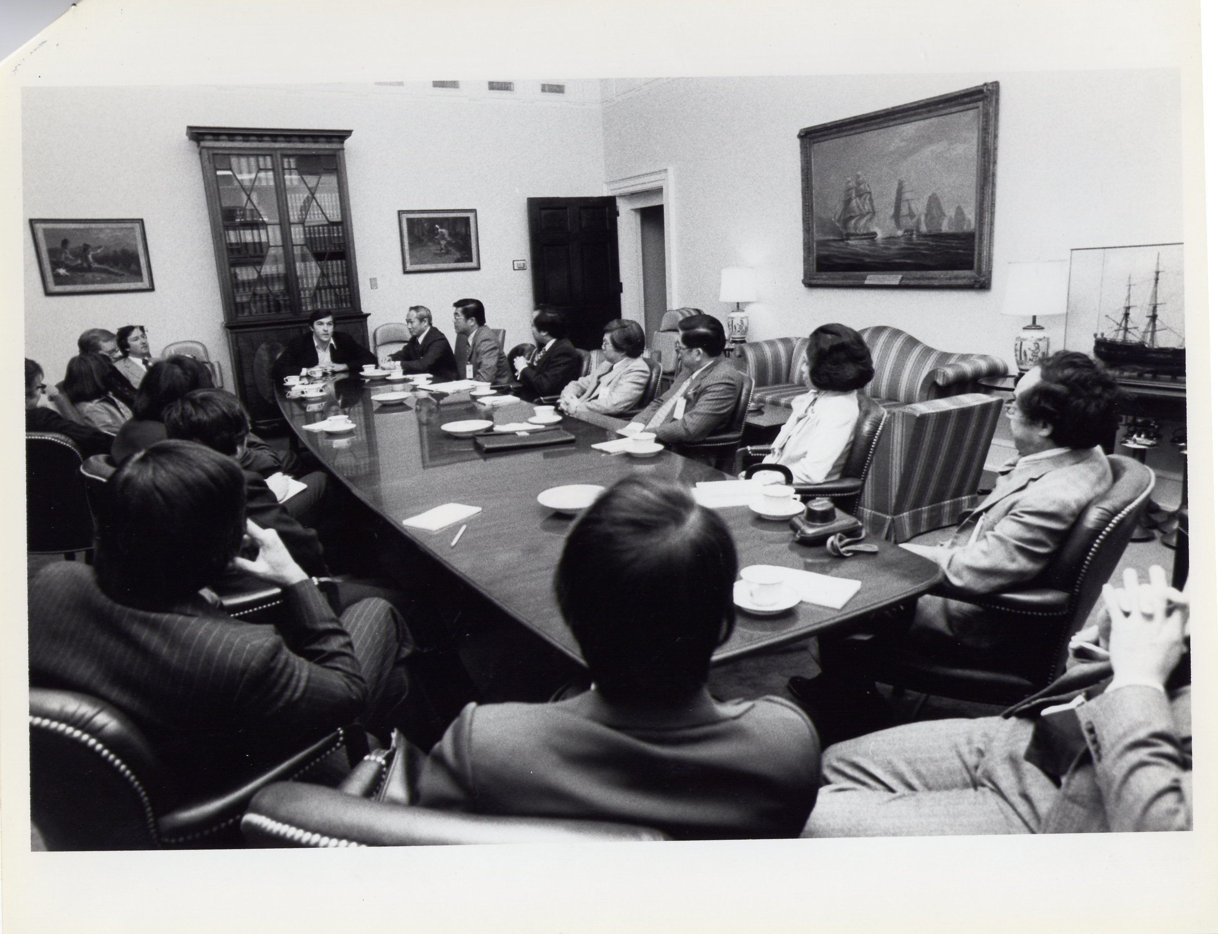 White house mtg btw Asian Am leaders and Hamilton Jordon and John C White DNC in Roosevelt Rm 1.30.1978.JPG