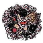 web_donna_may_make-up7436_2000x2000.jpg