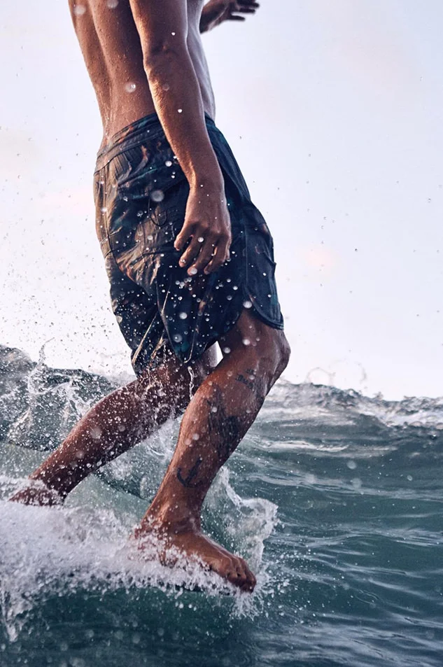26_surfer.jpg