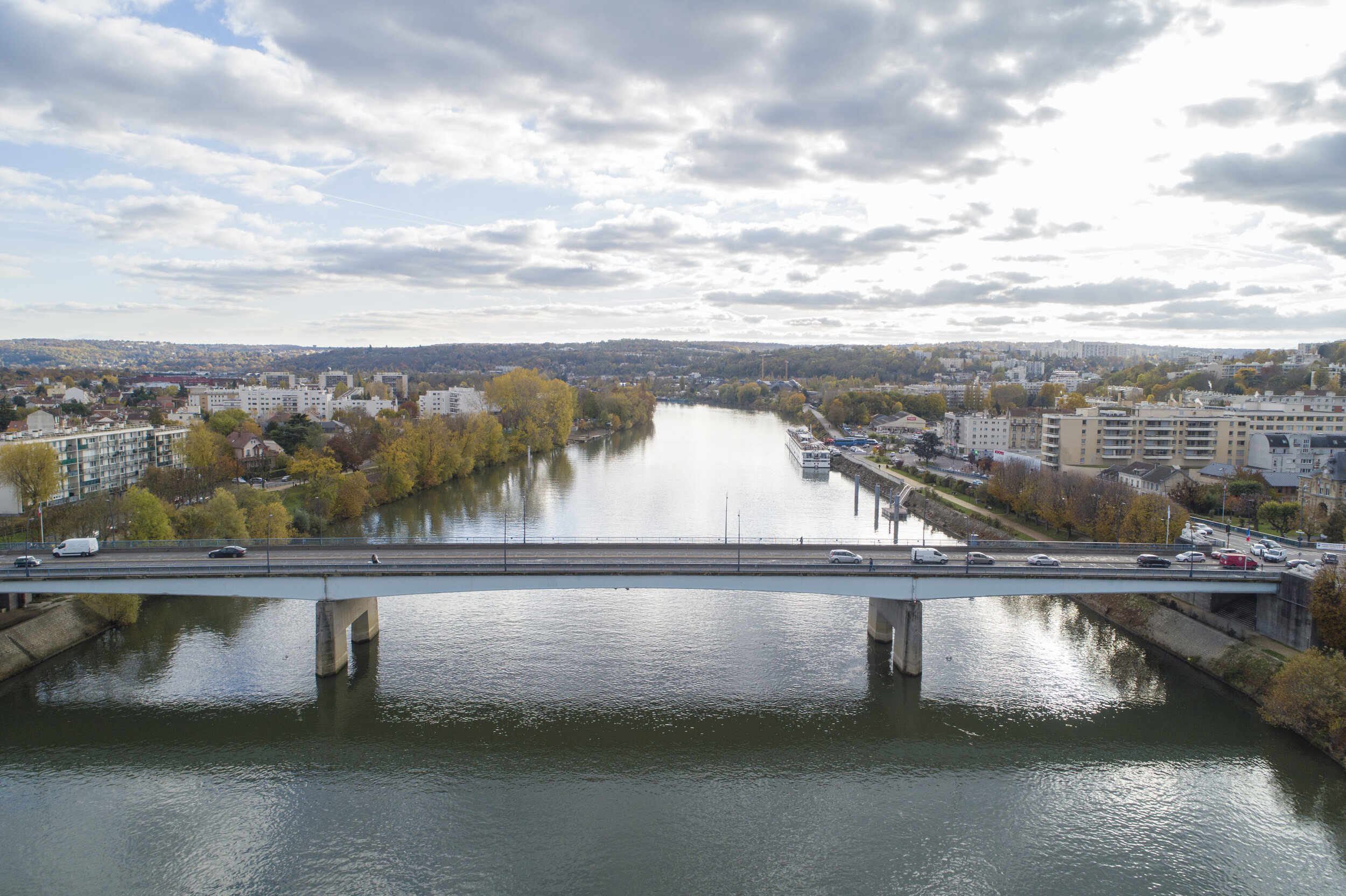 Practise your French and build a relationship with our twin town -  Le Pecq 