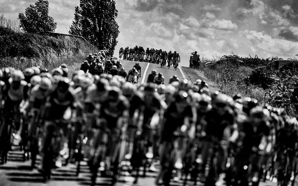Echelons at the Tour de France (Getty Images)