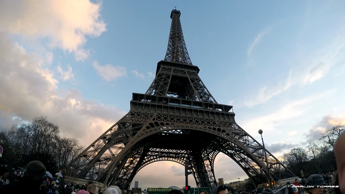 Paris Est Fantastique