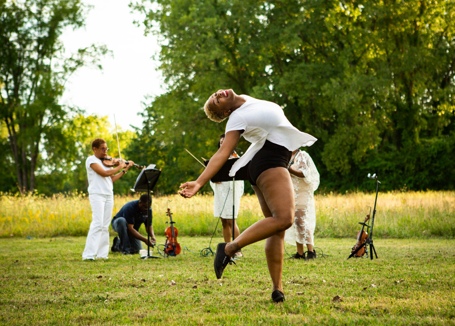 Brown on Green (2019). Photo credit: Cheryl Willard Photography