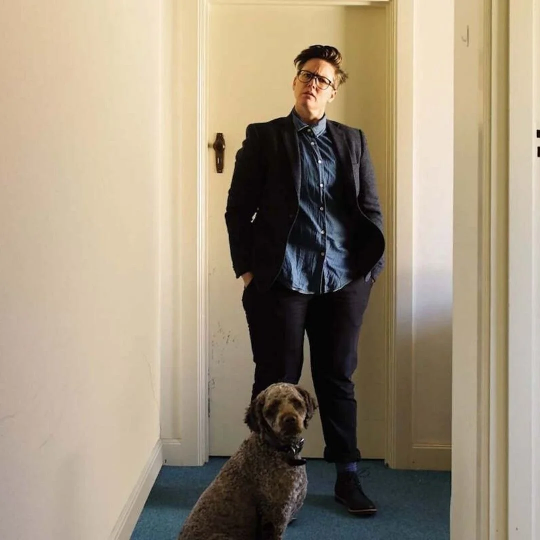 “Douglas” de Hannah Gadsby: Las partes y el todo 