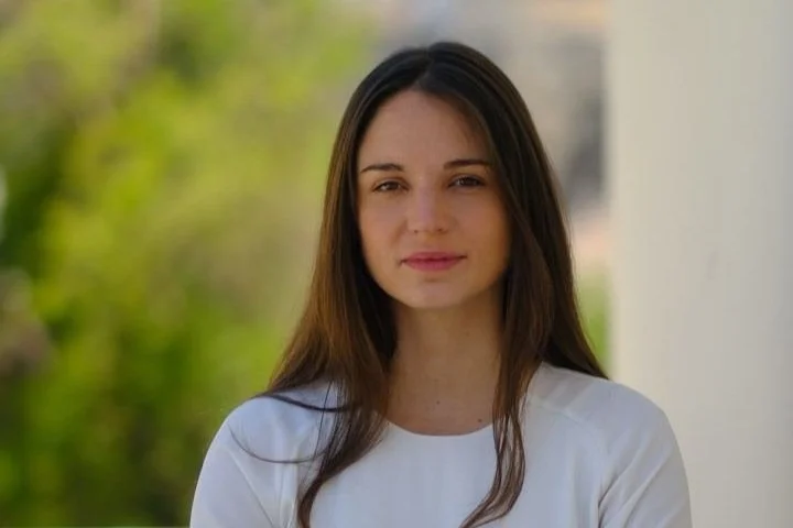 Llegó La Minuta PM: Irina Karamanos finalmente asumirá como Primera Dama y, además, te contamos sobre la nueva prueba de admisión universitaria