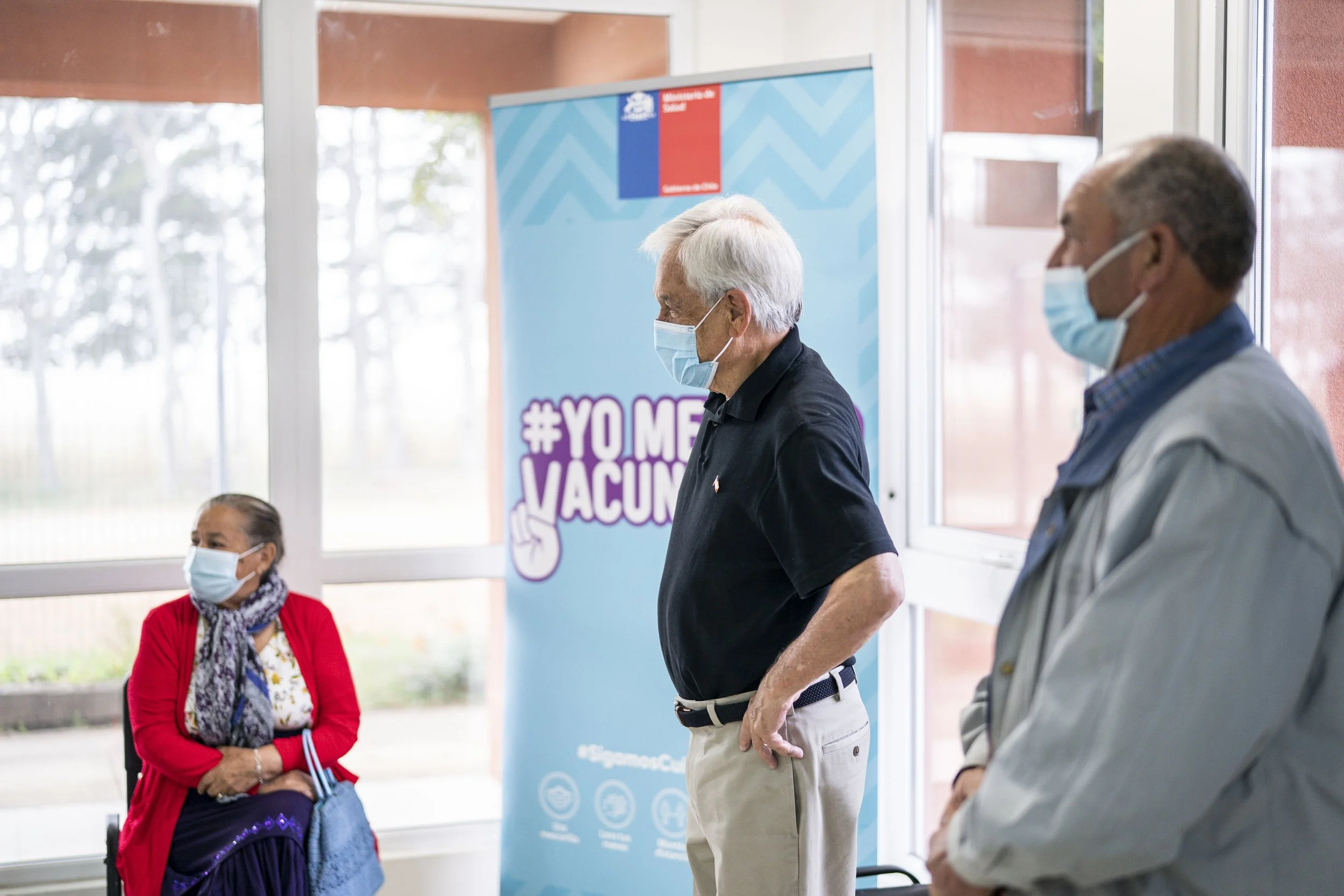 Llegó La Minuta PM: ¿Cuán real es la baja de contagios de Omicrón? Exámenes cada vez más escasos y laboratorios atochados 