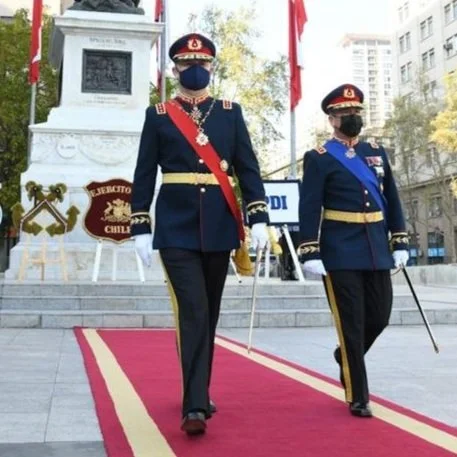 Llegó La Minuta AM: Te contamos que el General Martínez está en aprietos y renunció a la Comandancia en Jefe del Ejército por caso de fraude