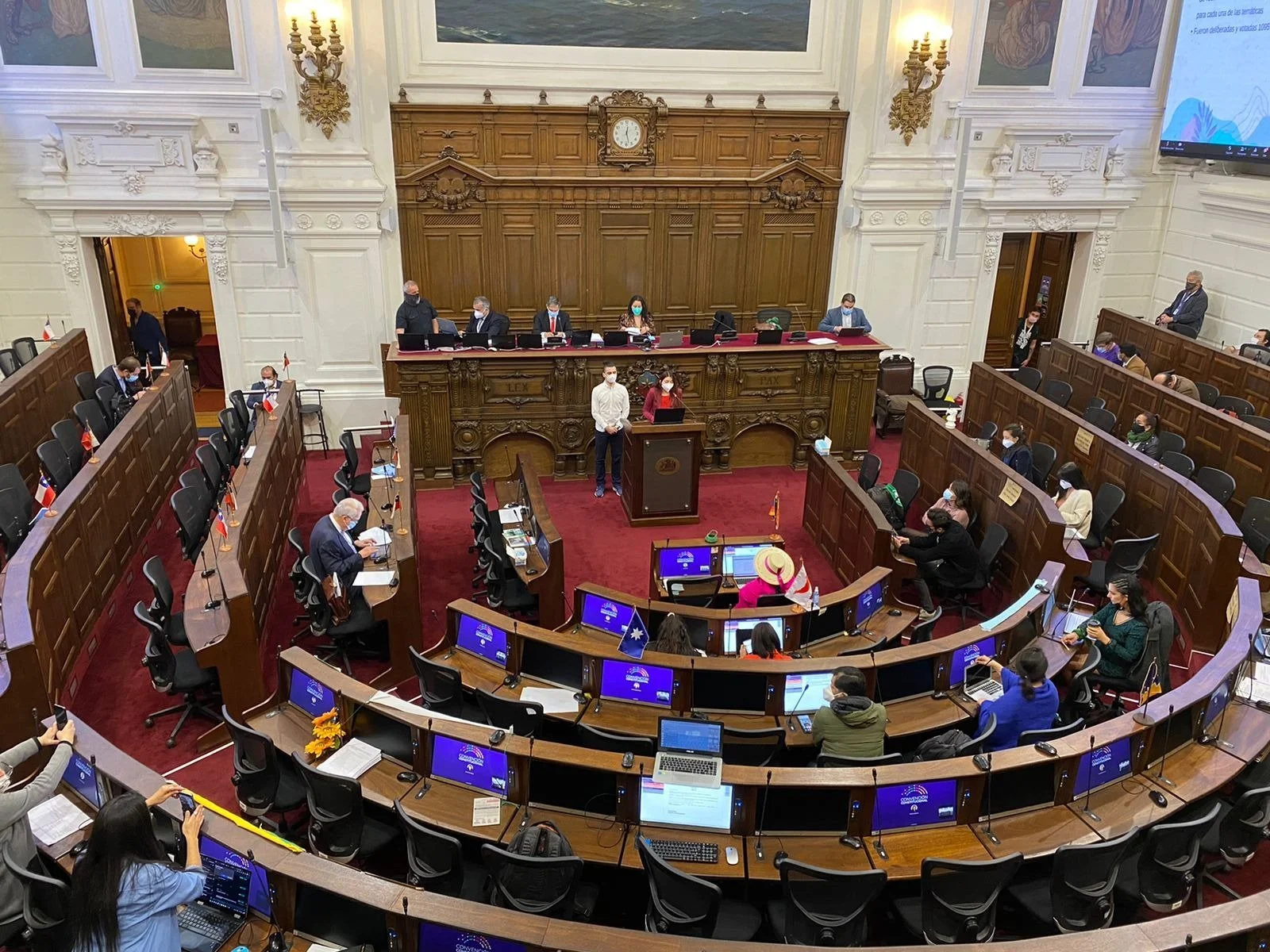 La Minuta AM: ¿Por qué se rechazó el informe de Medioambiente en el Pleno de la Convención? Hubo críticas y acusaciones de “funa” y “matonaje”