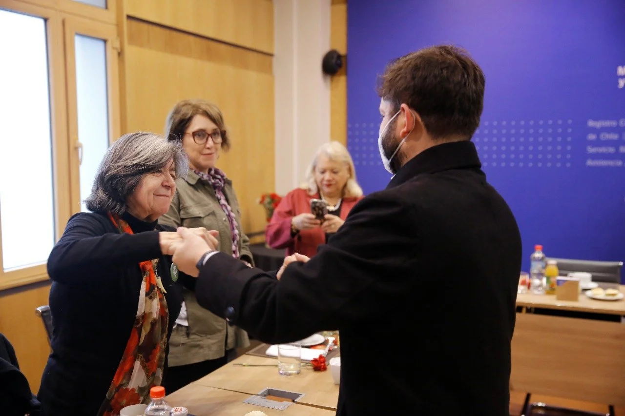 La Minuta PM: A 32 años del retorno a la democracia: Gobierno presenta 17 querellas por víctimas de la dictadura sin acciones judiciales