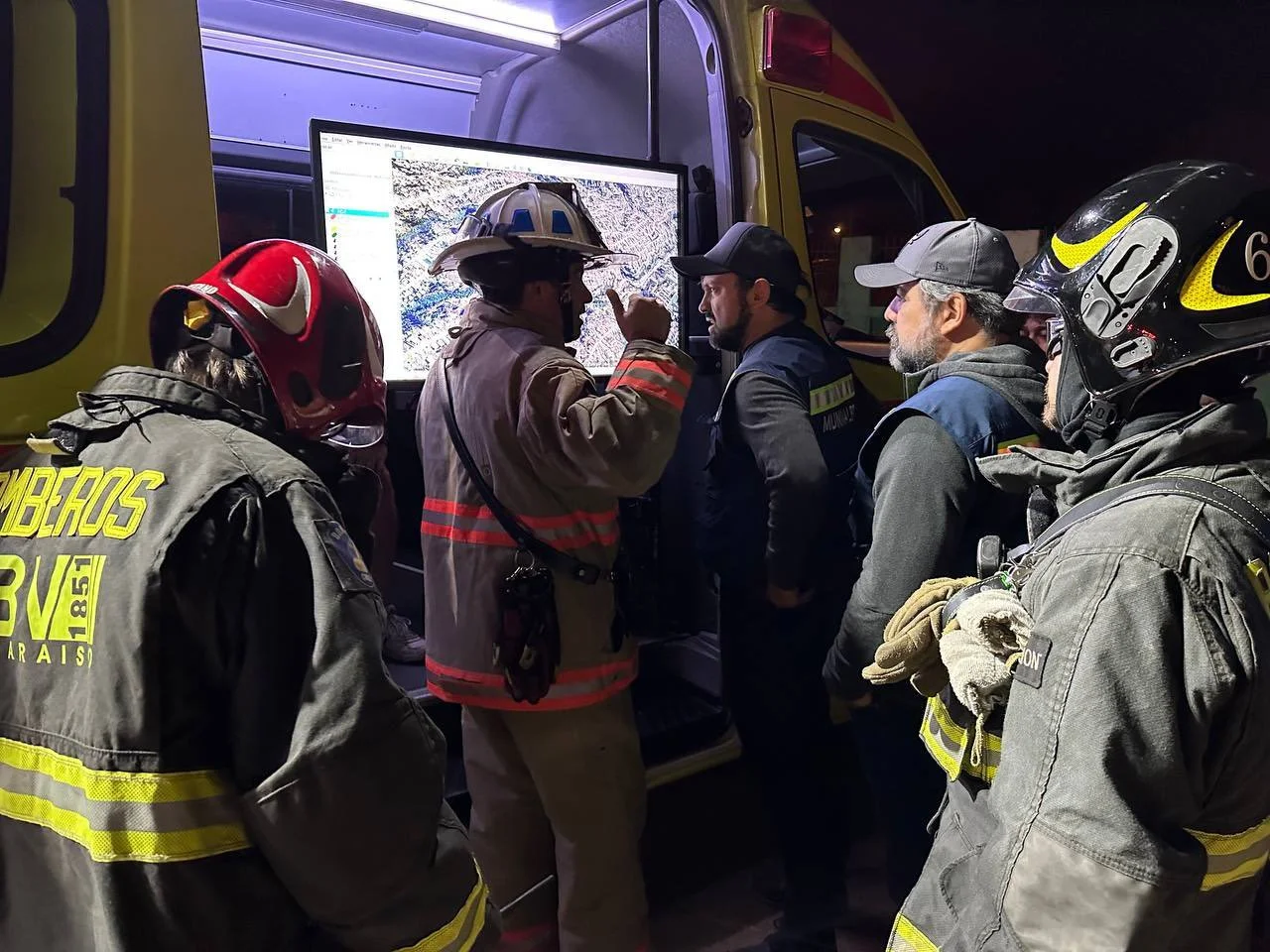 La Minuta PM: Incendios en Valparaíso: Municipio anuncia querellas en contra de responsables