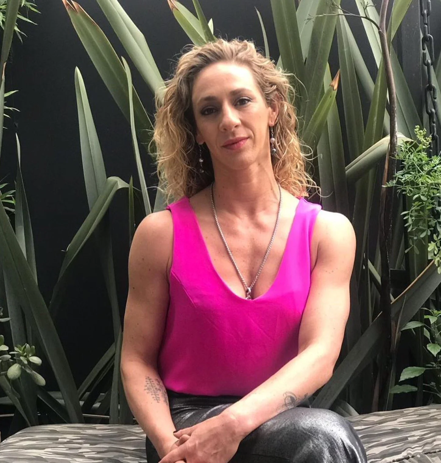 La Minuta AM: Familia di Girolamo por querella contra el actor Cristián Campos por presunto abuso sexual: “Esperamos que se investigue y se haga justicia”