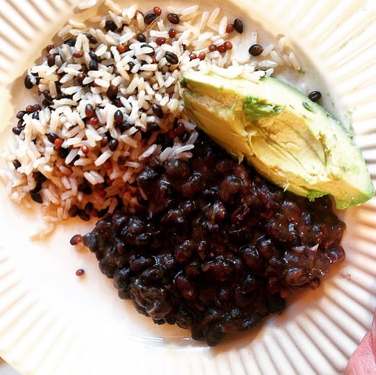 EcoRicoTV&rsquo;s #vegan Caribbean Black Beans!! Otherwise known as &ldquo;crack&rdquo;. You asked for the #recipe, you got it. Check out the #blog, watch the #video on YouTube, read the recipe. Then make it, tag it with #gigisorganics and post it! B