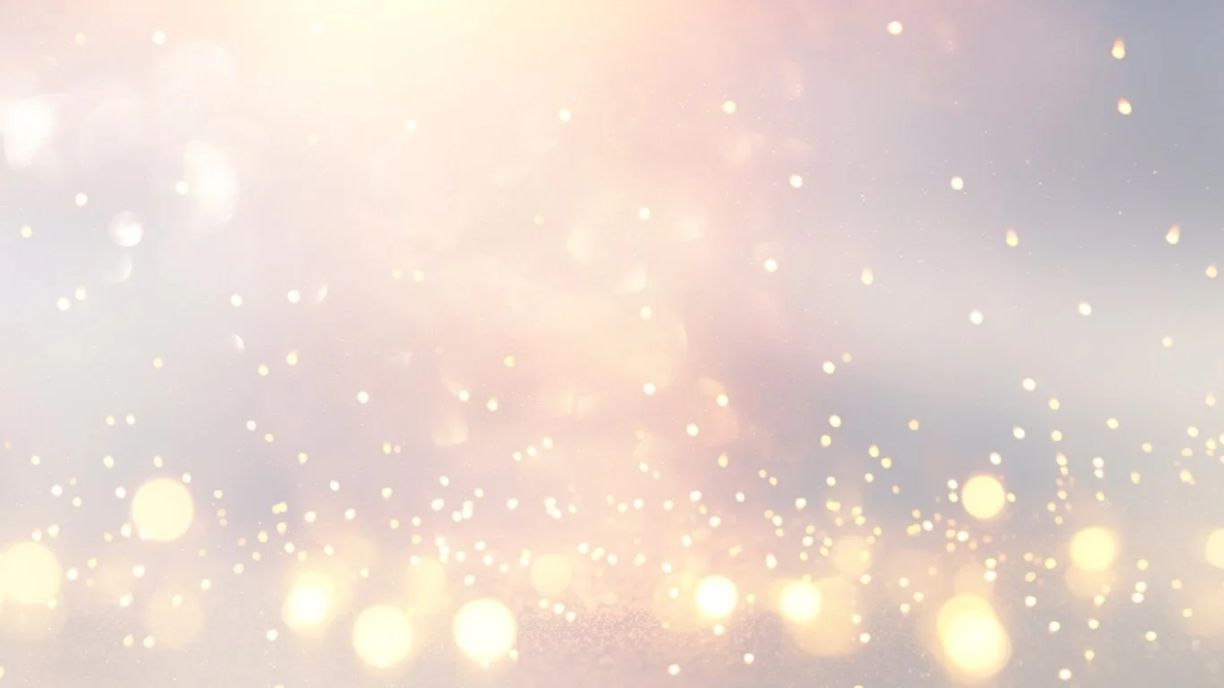 Amera Rose | Spiritual Mentor, Midwife & Manifestation Coach guiding spiritual women embody their feminine energy, cultivate deep self love, and become magnetic to soul aligned love and abundance.