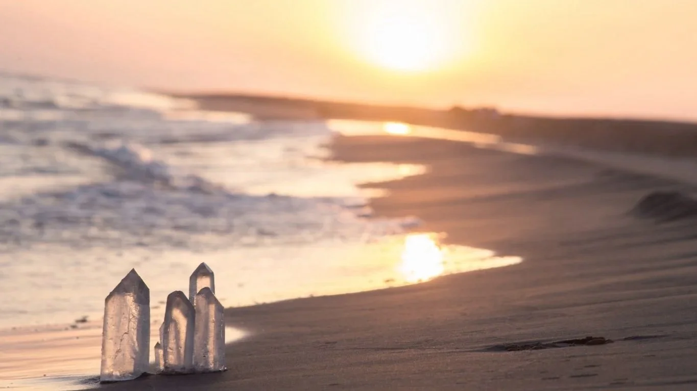 Amera Rose | Spiritual Coach, Midwife, Reiki Master & Intuitive Energy Healer | Soulful Mama Journey - Holistic Support and Guidance for Women on their Journey into Conscious Pregnancy, Birth & Motherhood.