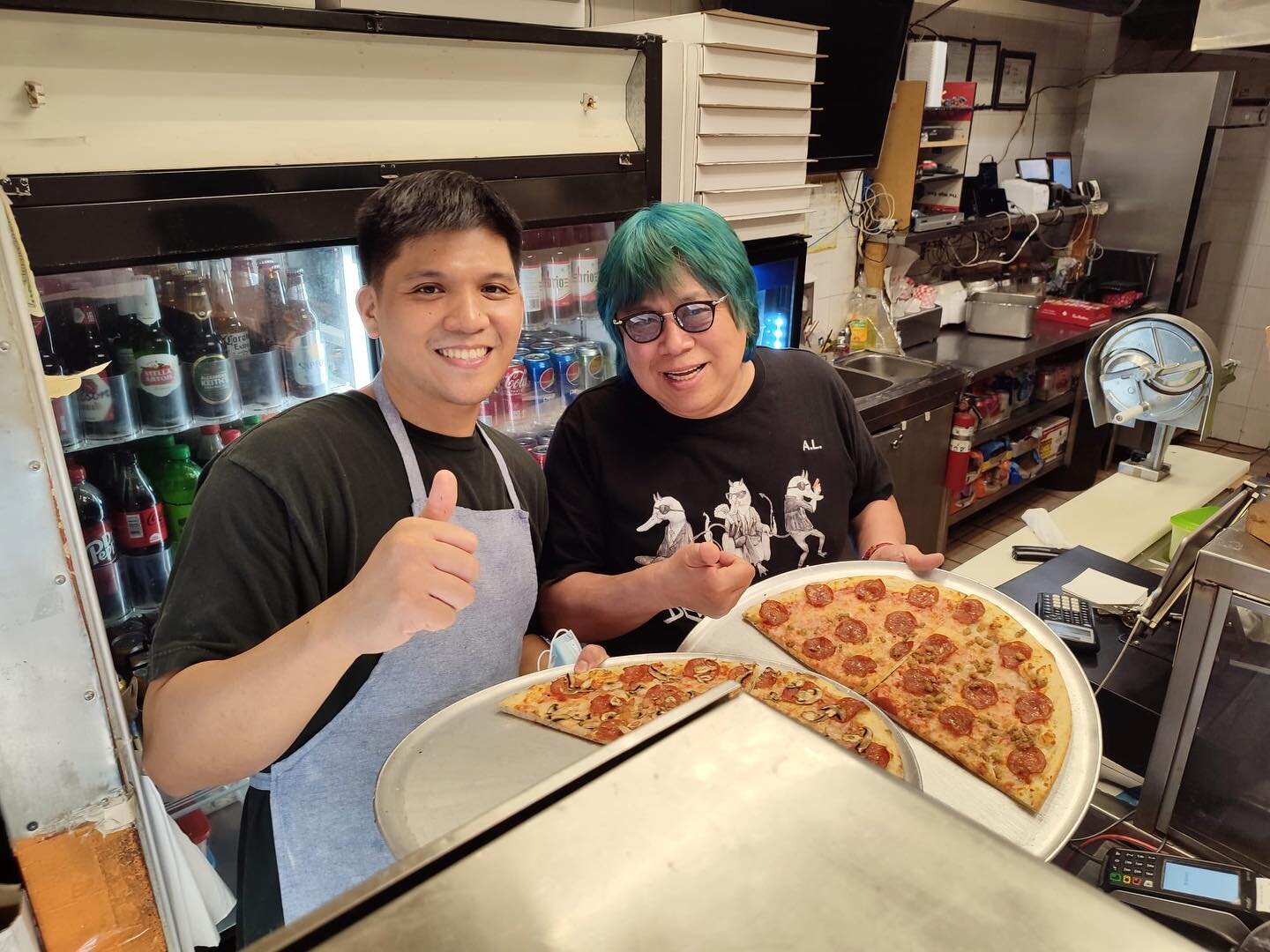 &ldquo;Chef Aly &amp; The Demon Chef&rdquo; - 2022  The nicest person stopped by last night and got some 🍕🍕 
Thank you @chefalvinleung for coming by, we are unworthy but truly honoured.
