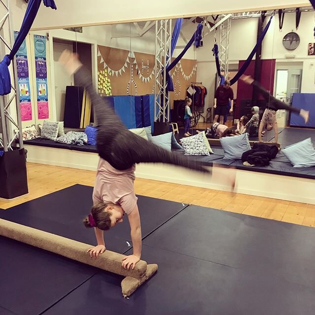 🤸🏻&zwj;♂️ ACRO today @ 10am 🤸🏻&zwj;♂️
.
Let&rsquo;s wake ourselves up &amp; turn ourselves upside down! 🙃 All ages &amp; abilities welcome, click on this link at 10am to join:
.
https://us02web.zoom.us/j/82396108048
.
Meeting ID: 823 9610 8048
.