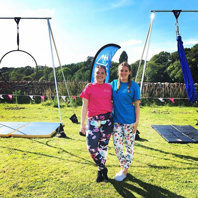 🎈 Happy Birthday to one of our fabulous teachers Zoe 🎈
.
Throwback to this day last year when we taught aerial yoga, hammock &amp; hoop at the Fit District Festival! 🙌
.
We hope we can do awesome events like this again in the near future! 🙏
.
In 