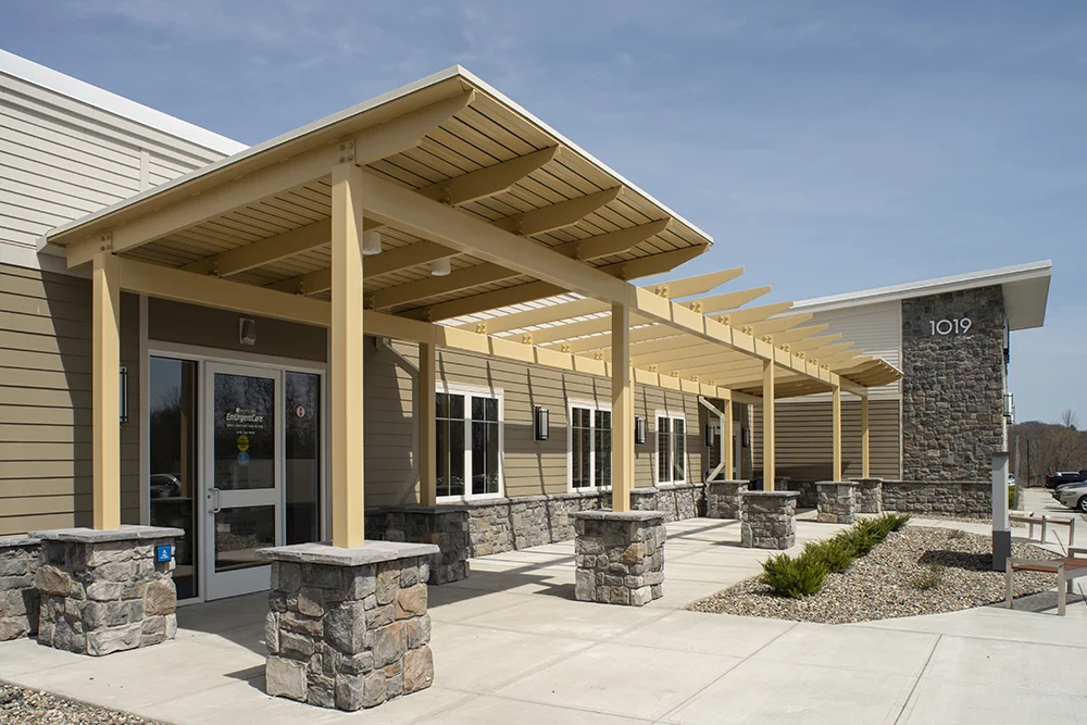 AMC Internal Medicine and Pediatrics Facility