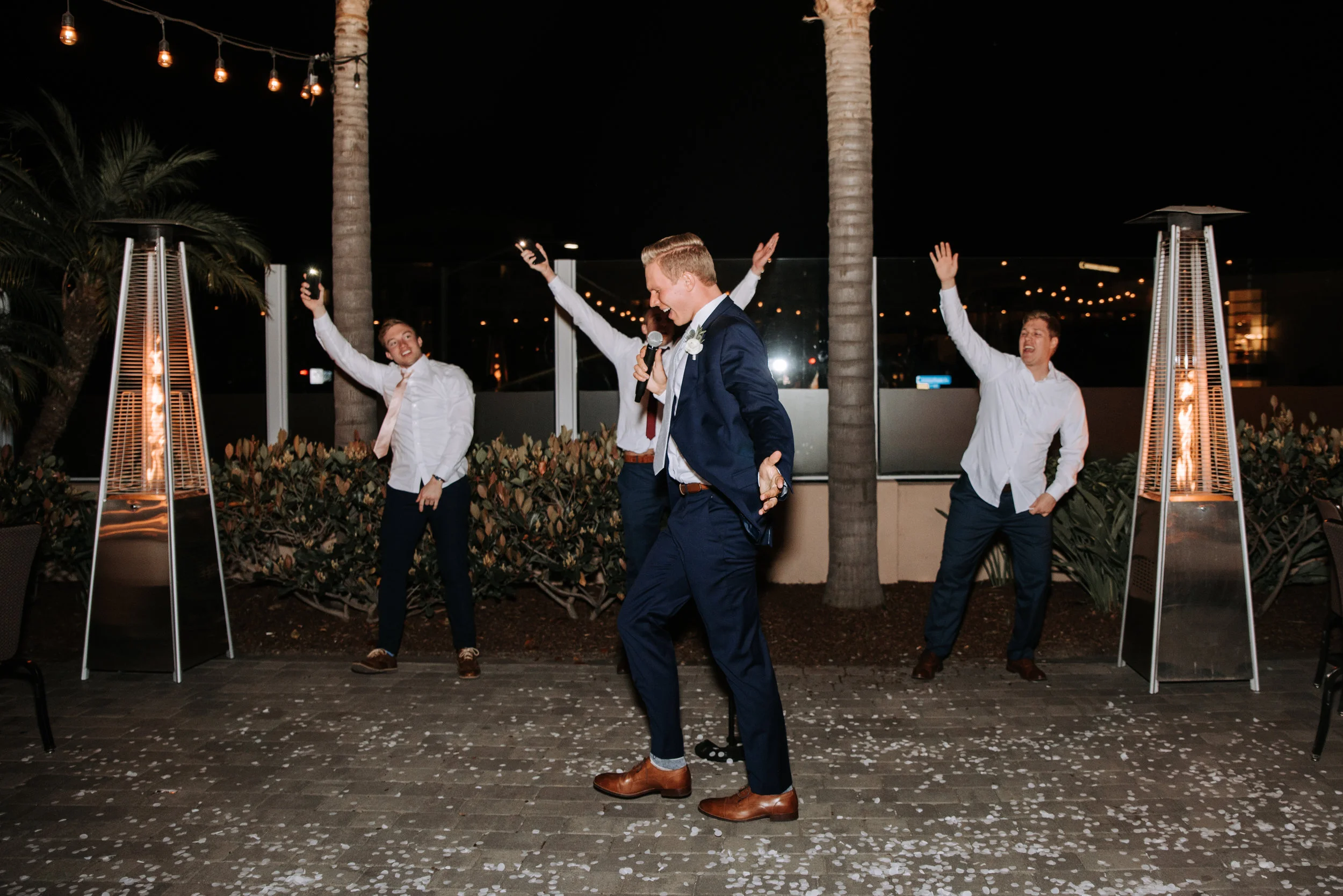 Wynn & Linn - photo and video