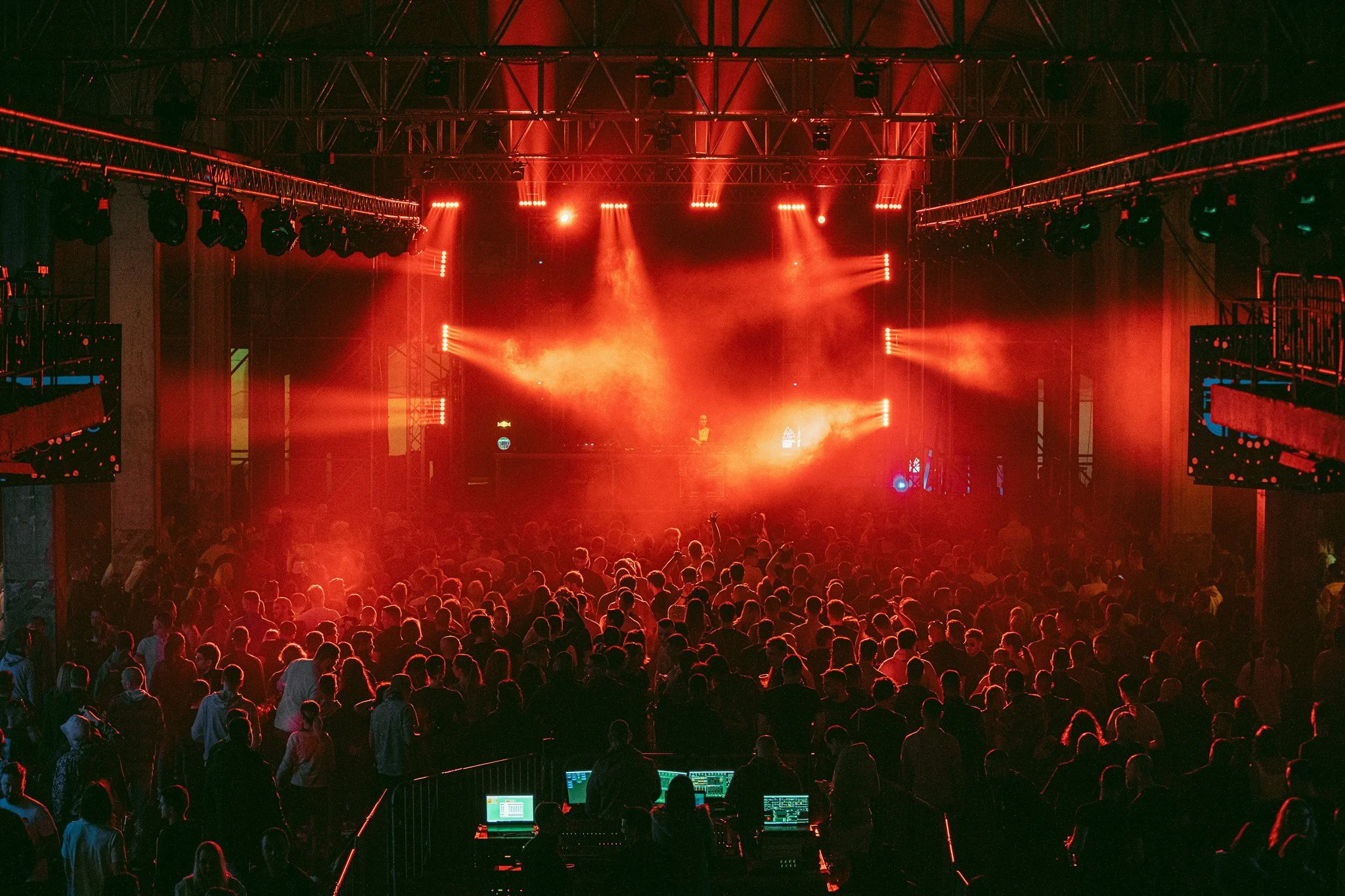 Live - Web LR-28.jpg