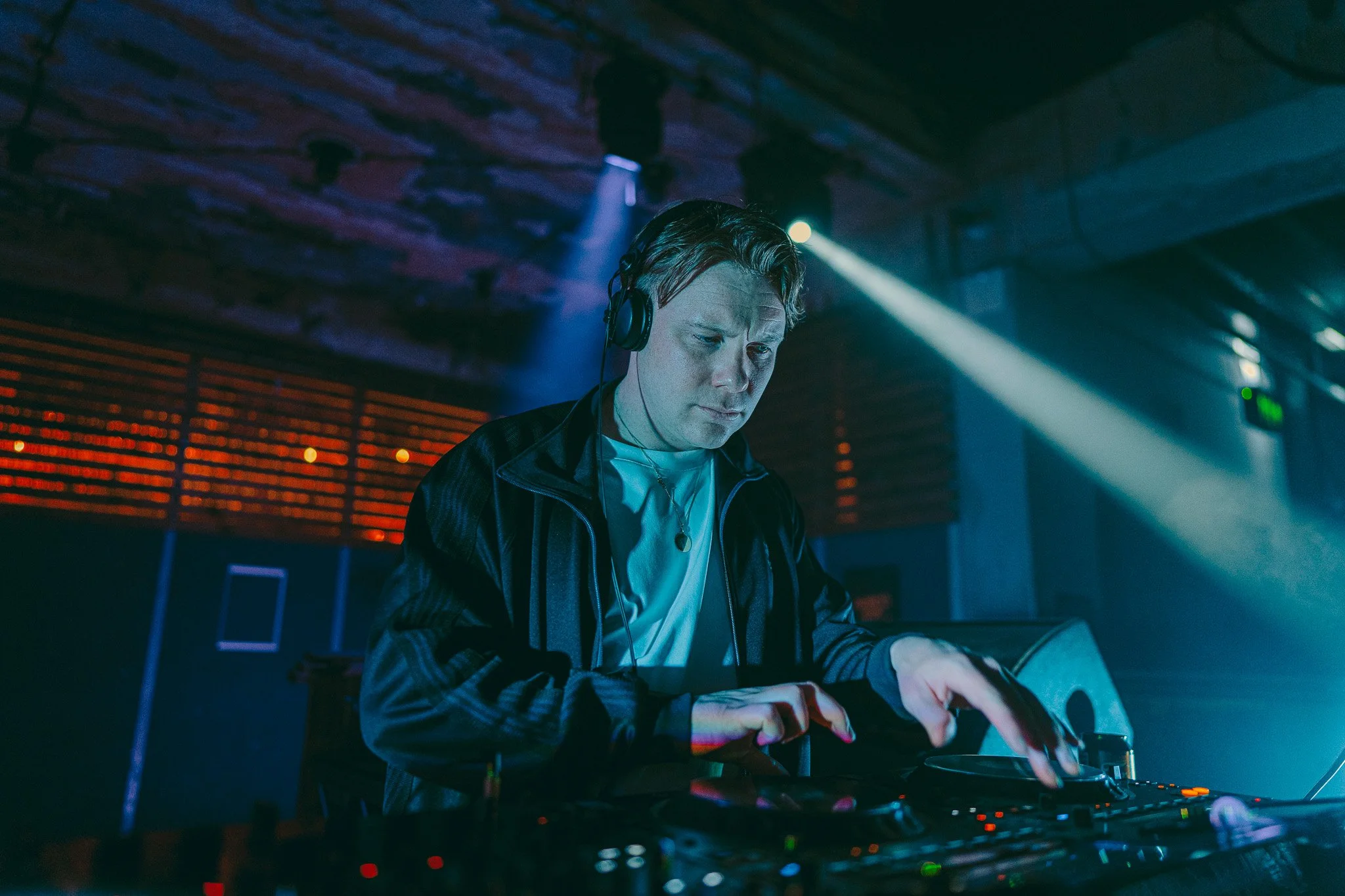 AVA - Saturday - Eve-1.jpg