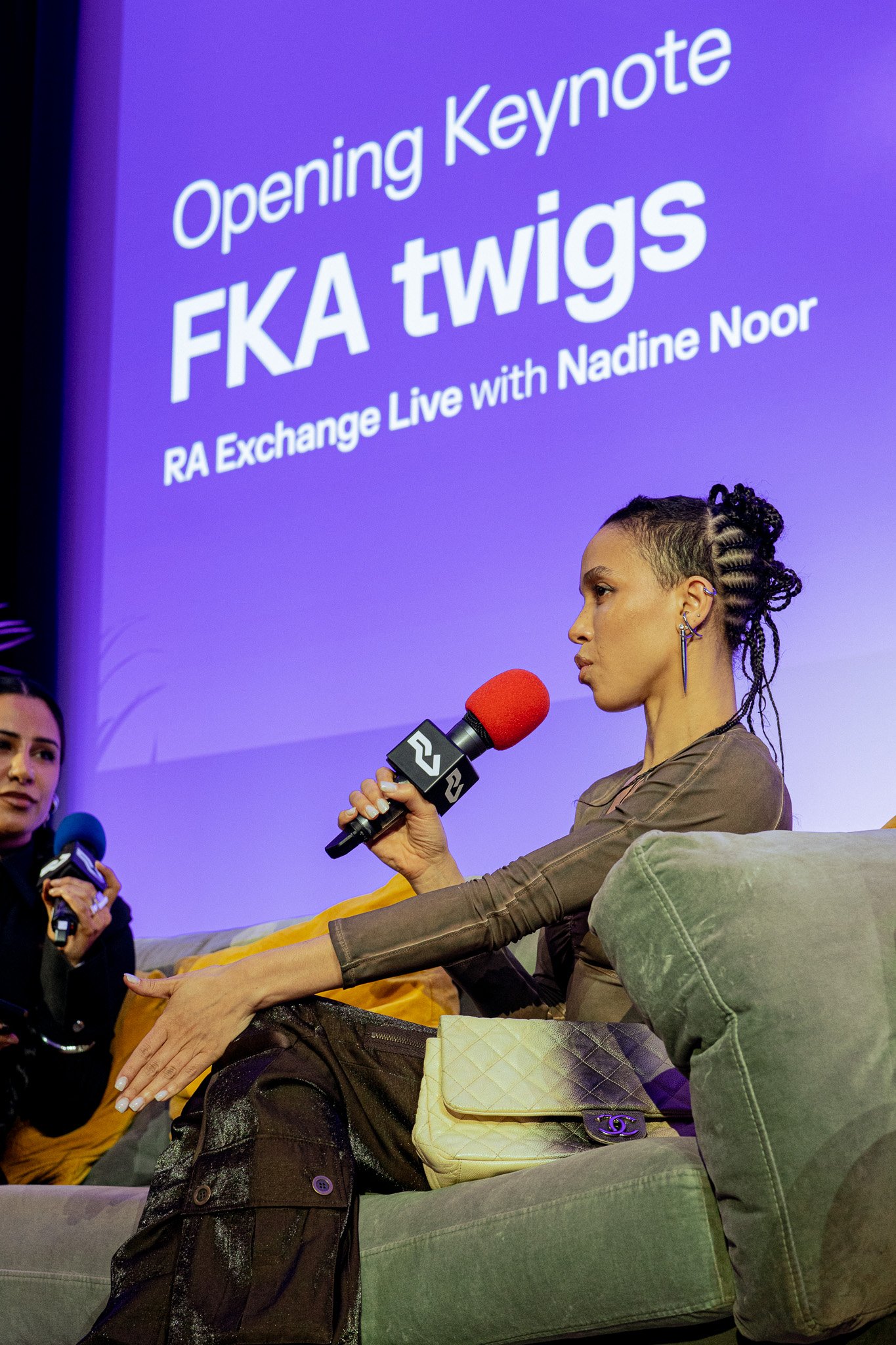 AVA - Thursday - Day-162.jpg