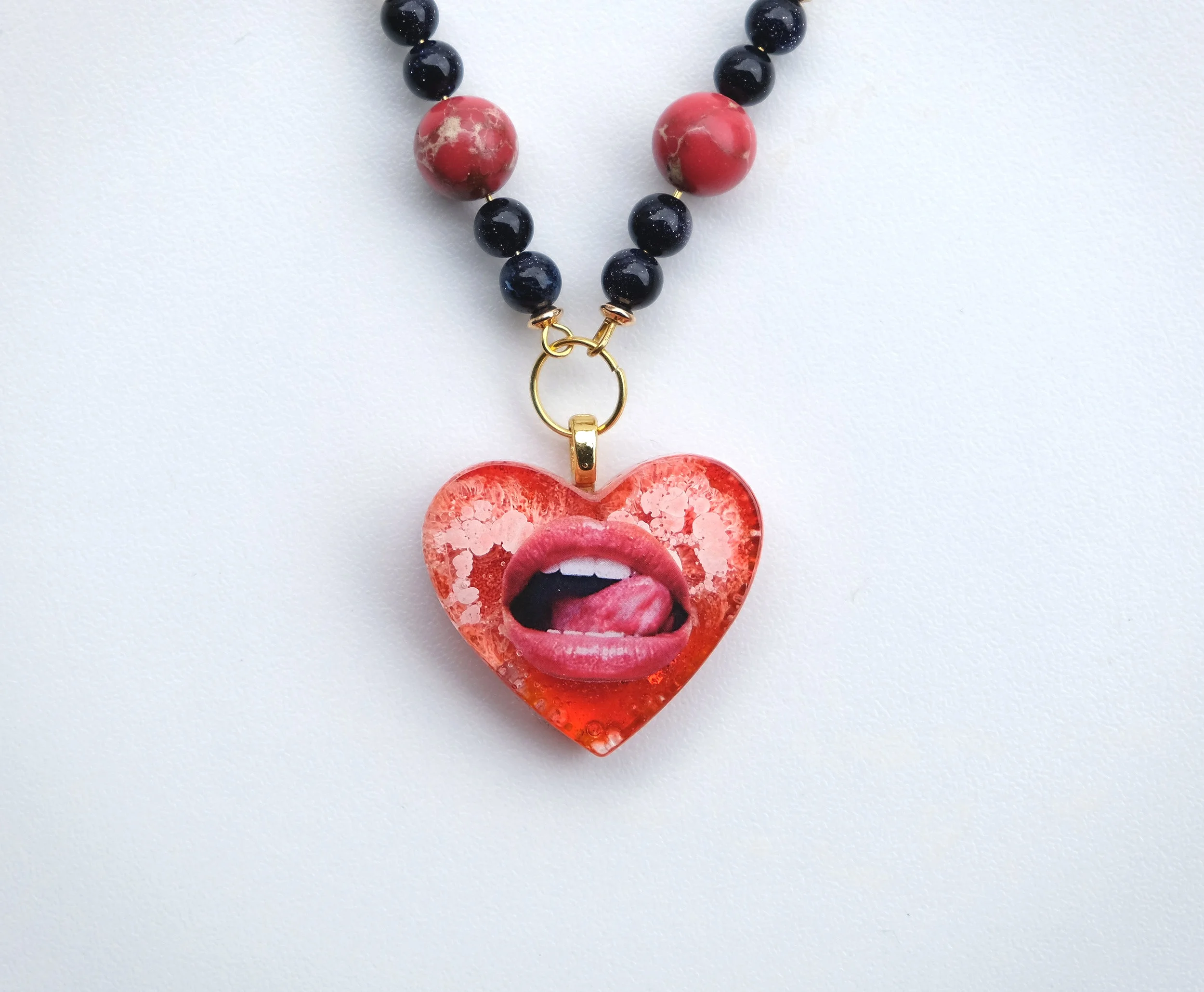 JOYA+LABIOS+CLOSE+b.jpg