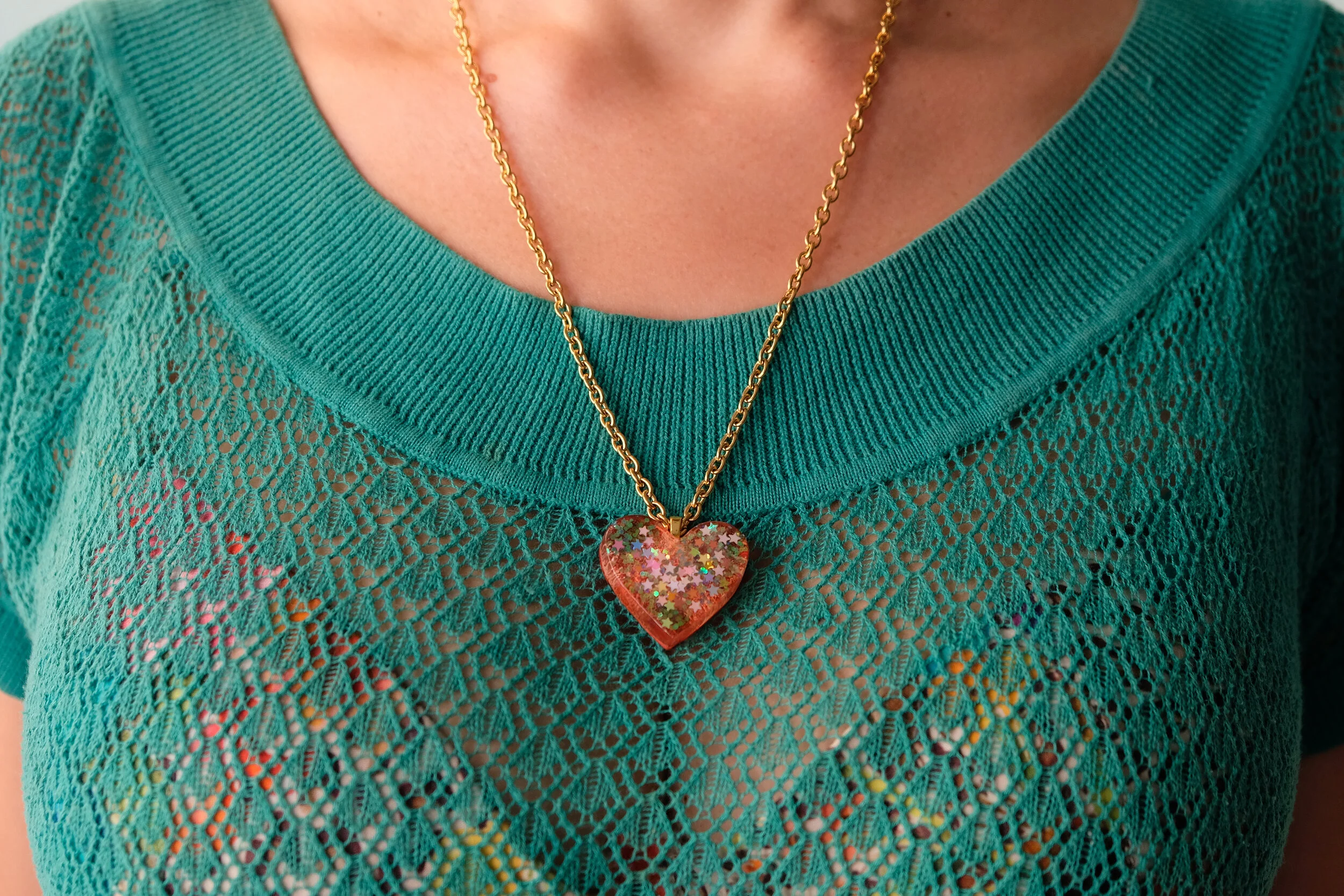 JOYA CUELLO CORAZÓN PURPURINESCO.jpg