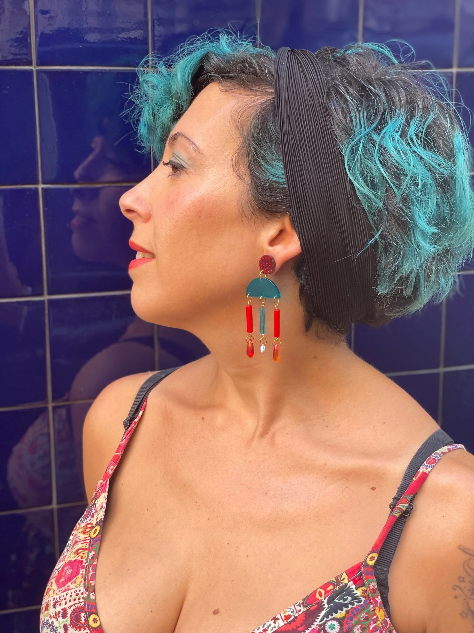 F5B05EBB-75DC-43B5-B9B9-BD8949F56971