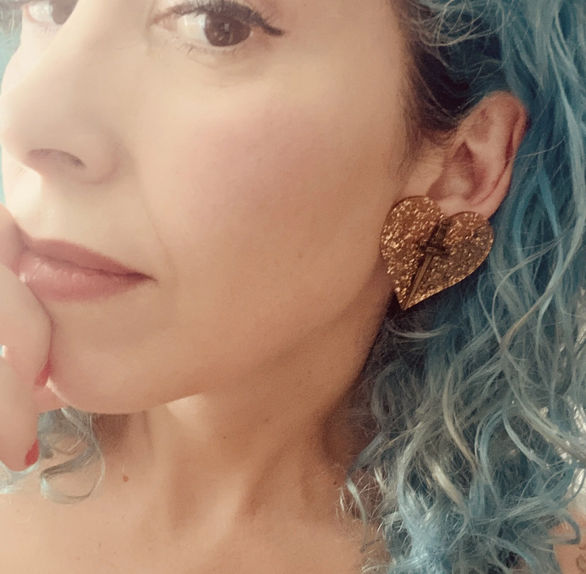 FE218555-99DC-4DB0-9E3A-9A1D0957CA5D