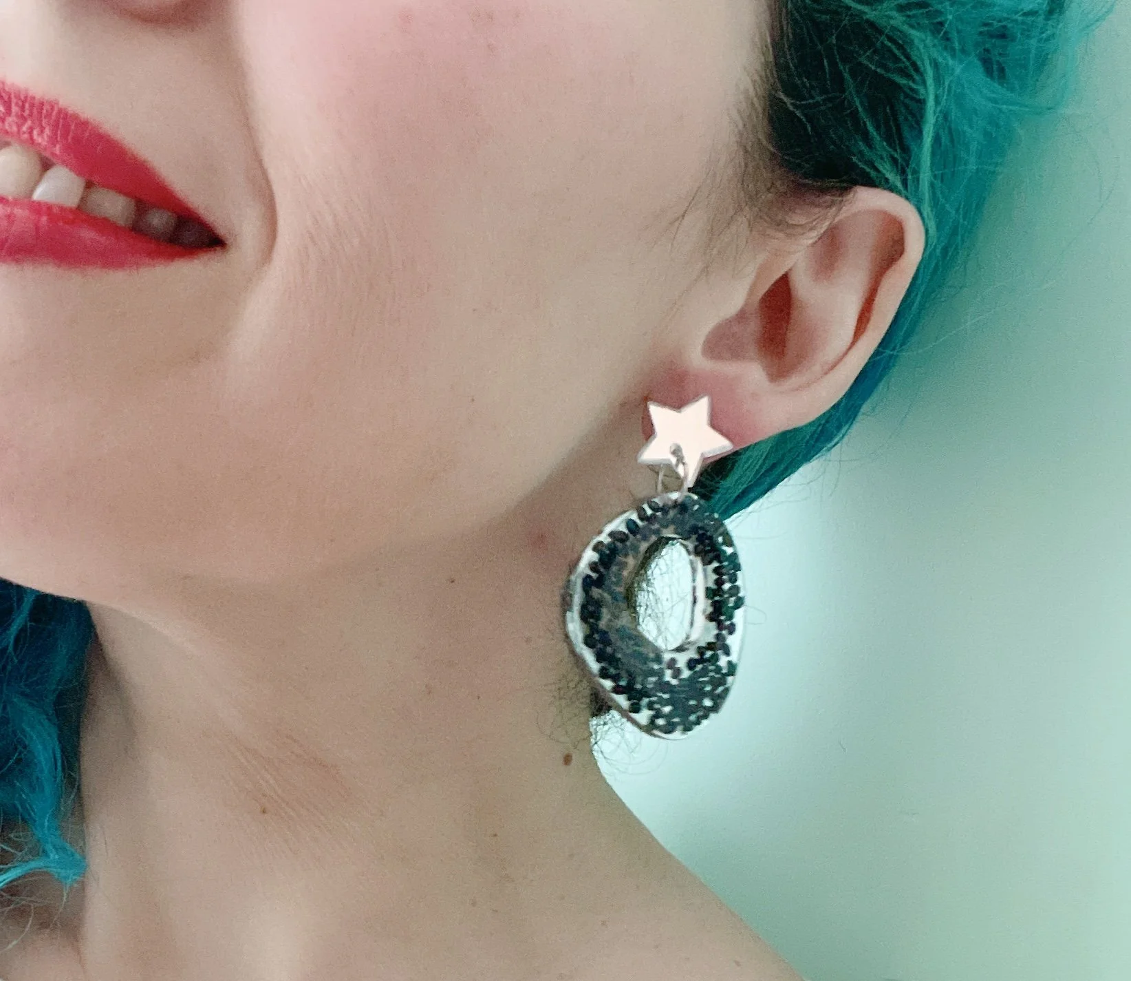 E145B653-8F2E-4357-AED4-AD05614C0FA0