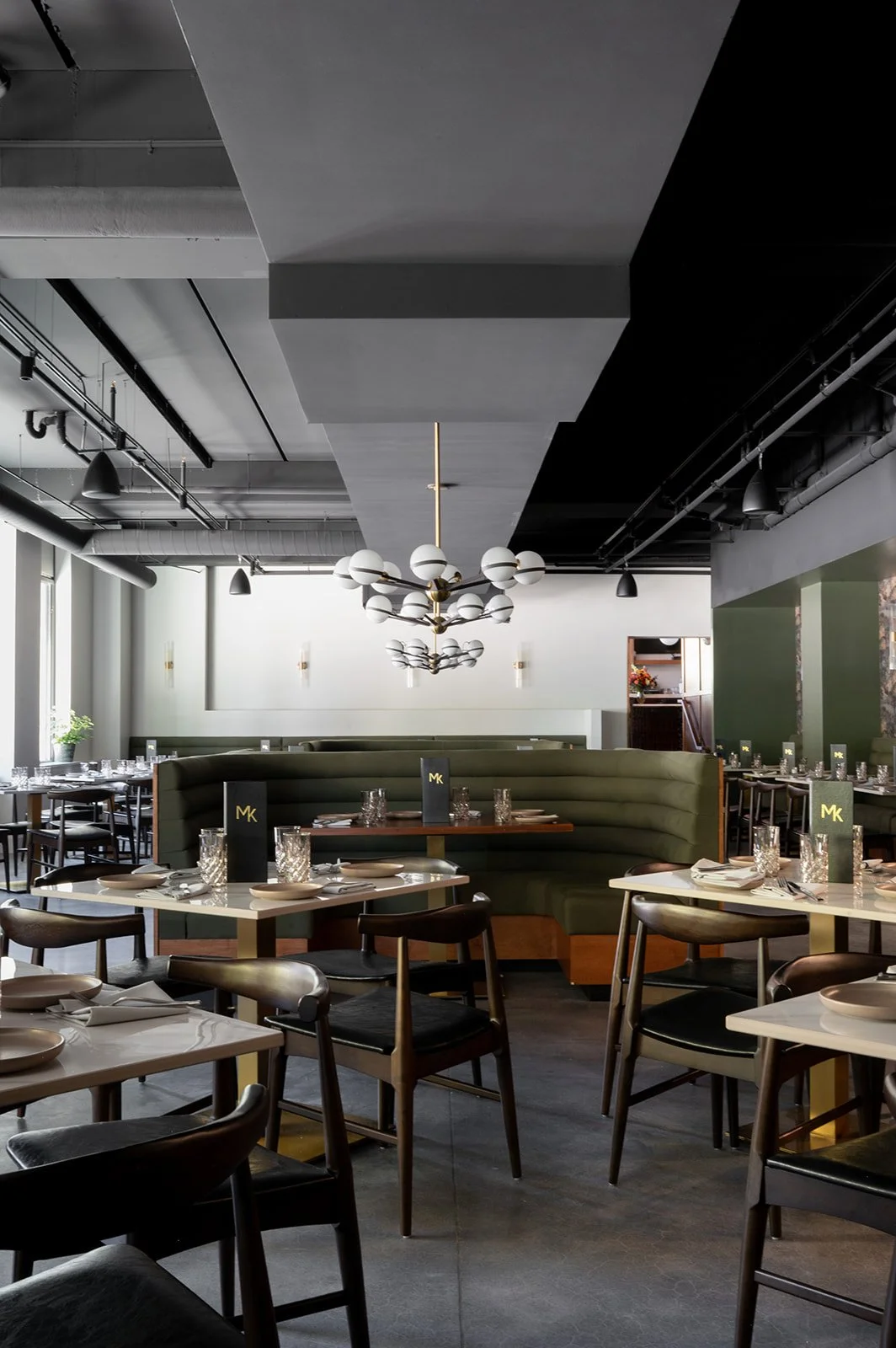 MK x HI Glen Ellyn Restaurant 4.jpg