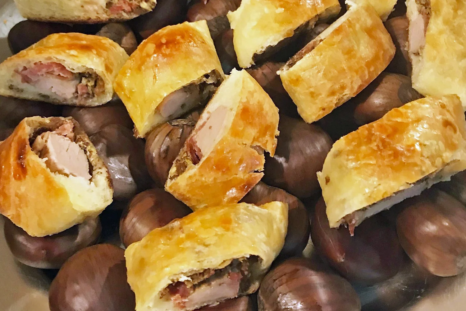 TINY PORK AND APPLE WELLINGTONS WITH PECAN PRALINE AND HORSERADISH