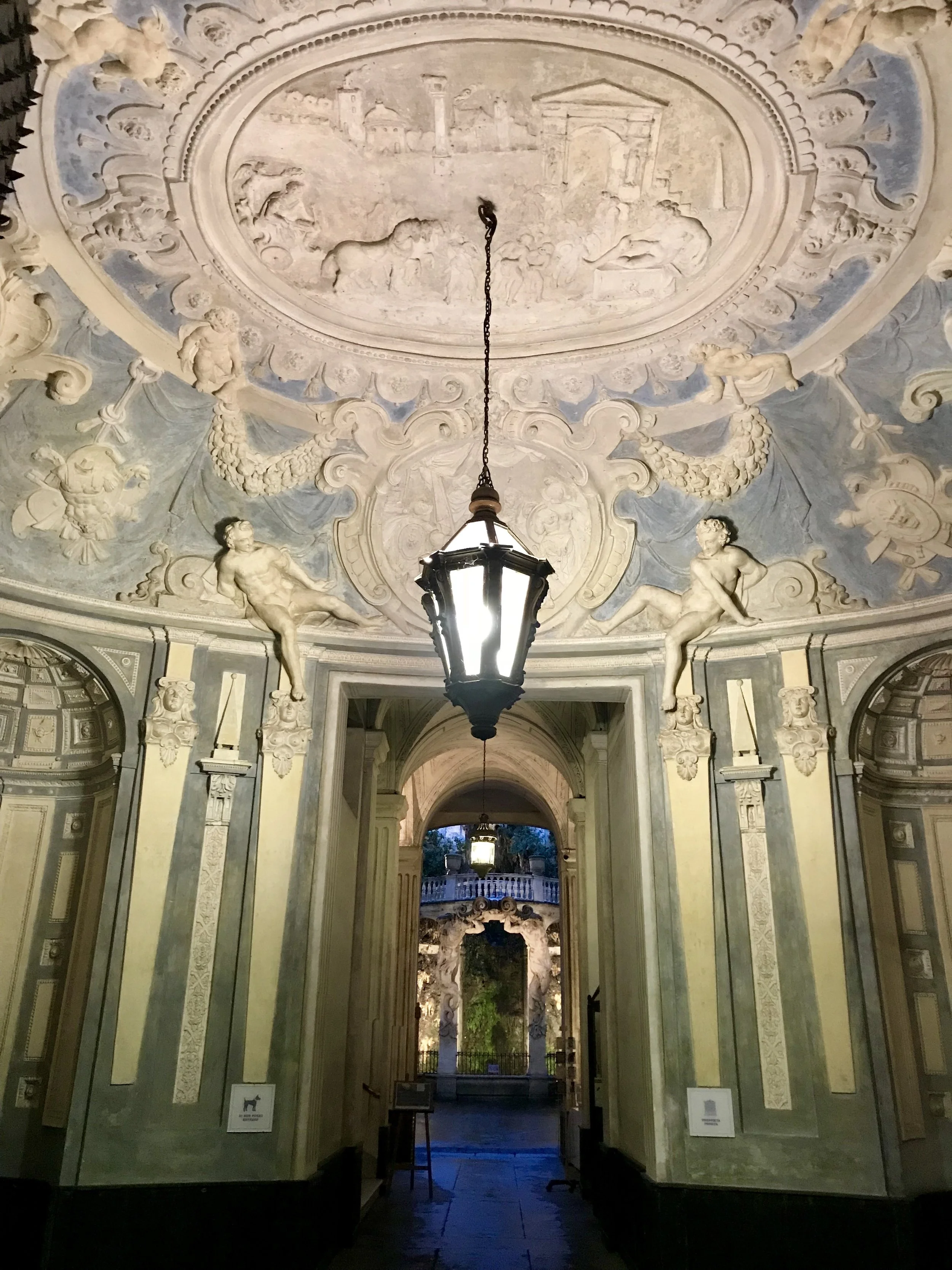 palaces genoa rooms.jpeg