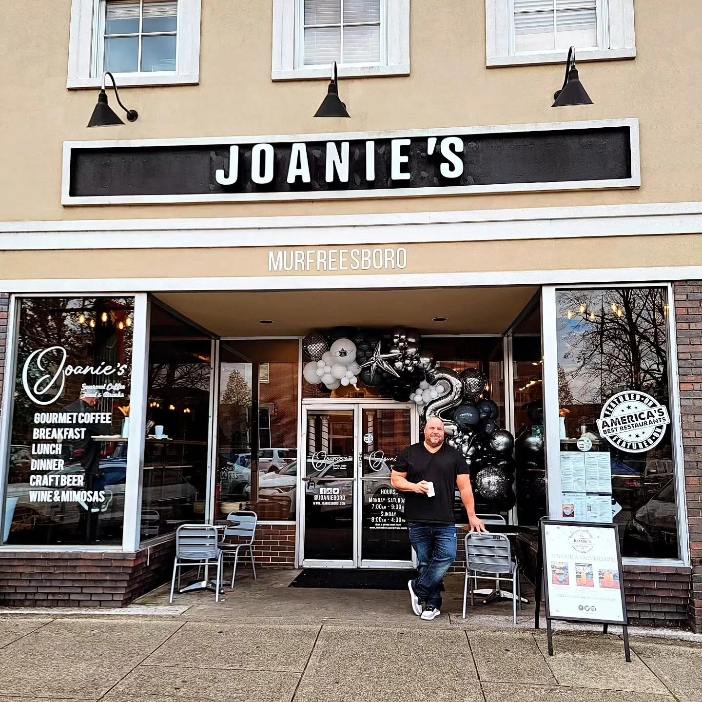 joanies0.jpg