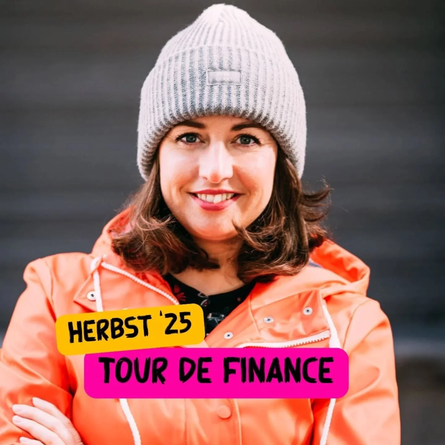 Dieser Herbst wird wild! 💨🍂🔥
In den kommenden 6 Wochen bin ich super viel unterwegs und ich freue mich auf alle Personen, denen ich private Finanzbildung näher bringen darf.
Ich habe mein Vortragsprogramm über die Jahre ausgebaut:
💡 E