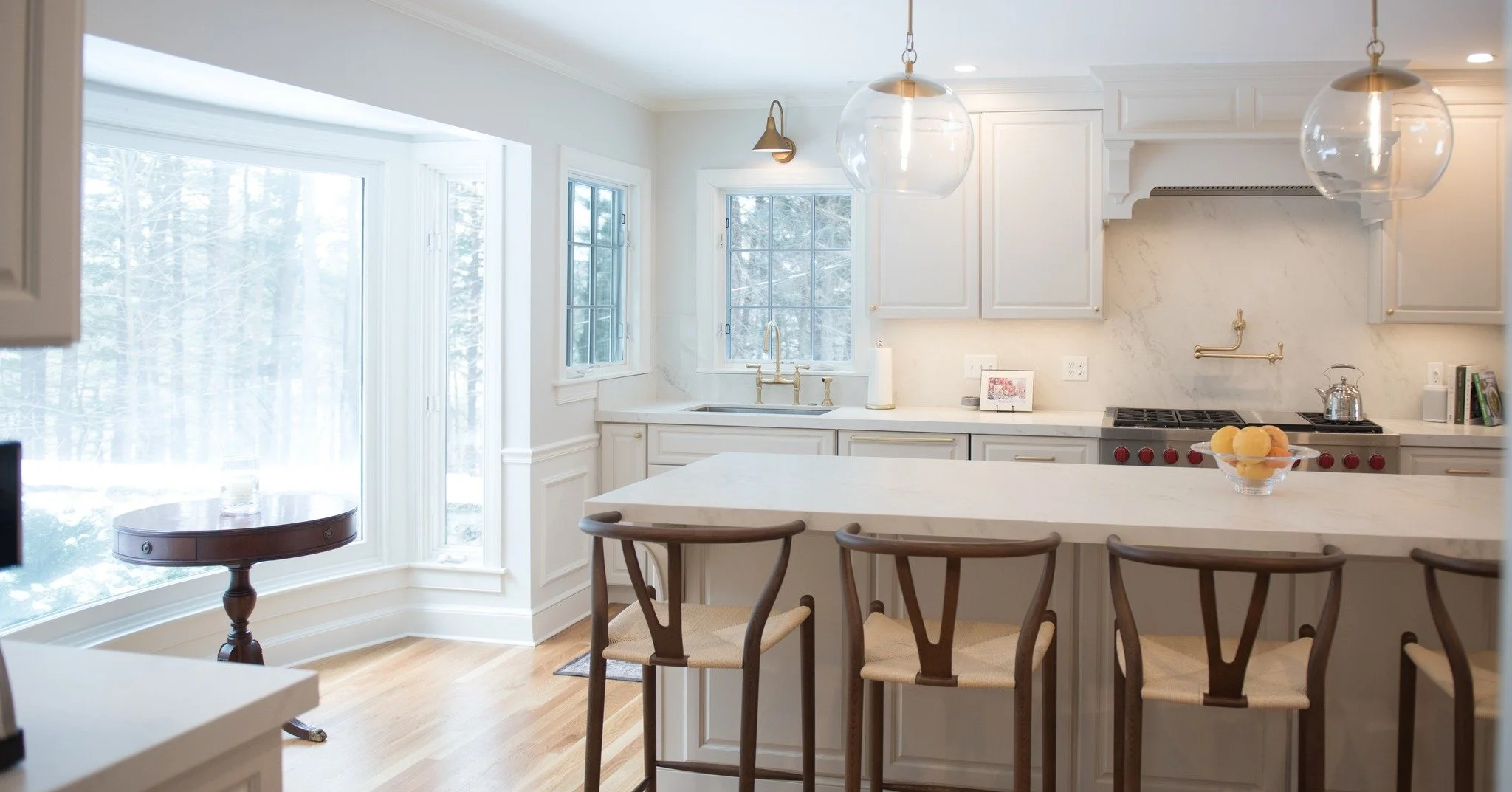 After ➝ Before | A bright transformation with purpose and personality.

This Bright &amp; Exquisite Kitchen was reimagined as a luminous, functional space layered with elegance and thoughtful detail. We began with a creamy foundation of custom cabine
