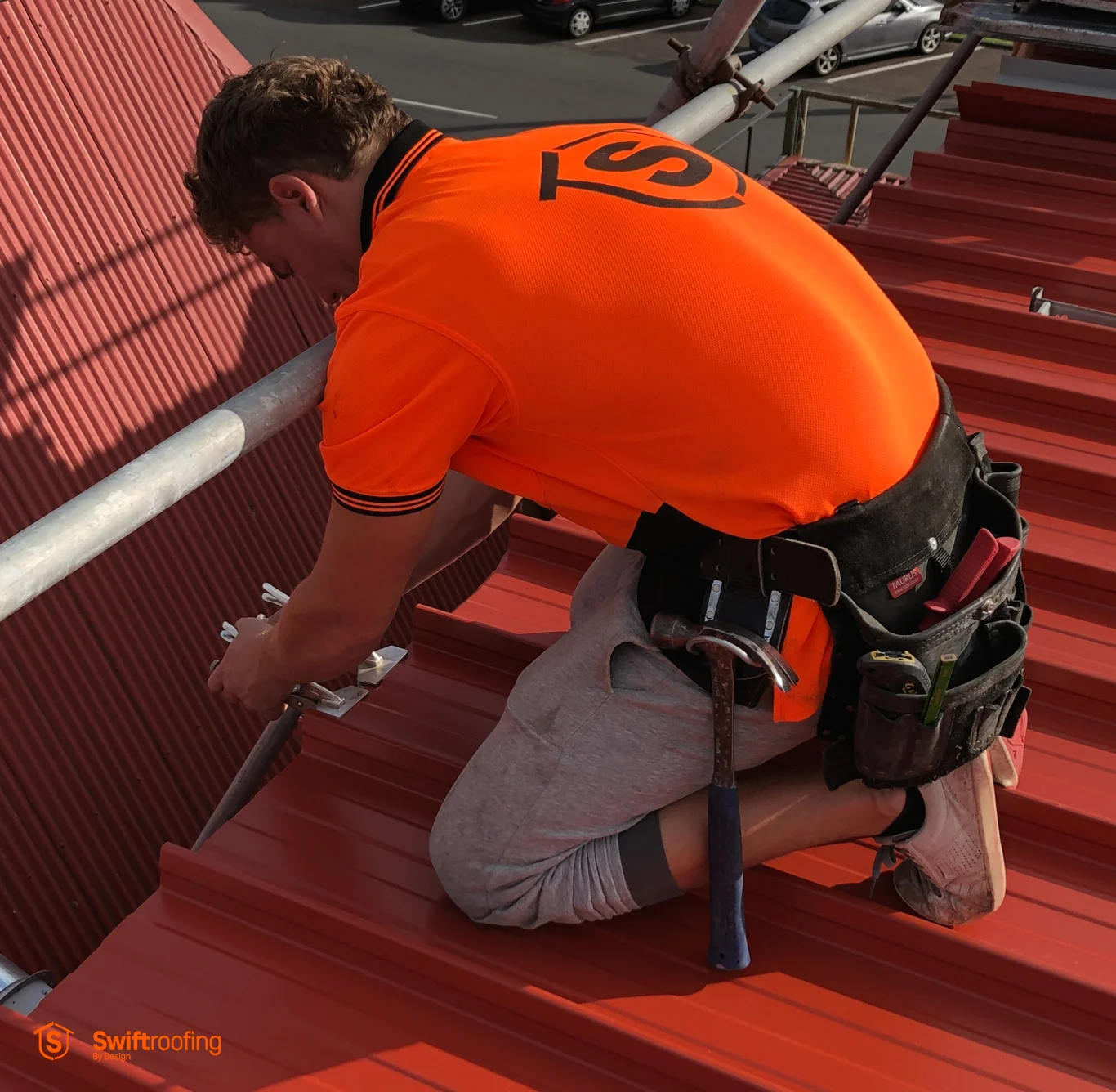 SwiftRoofing_IMG_2093_1366x1366_web.jpg