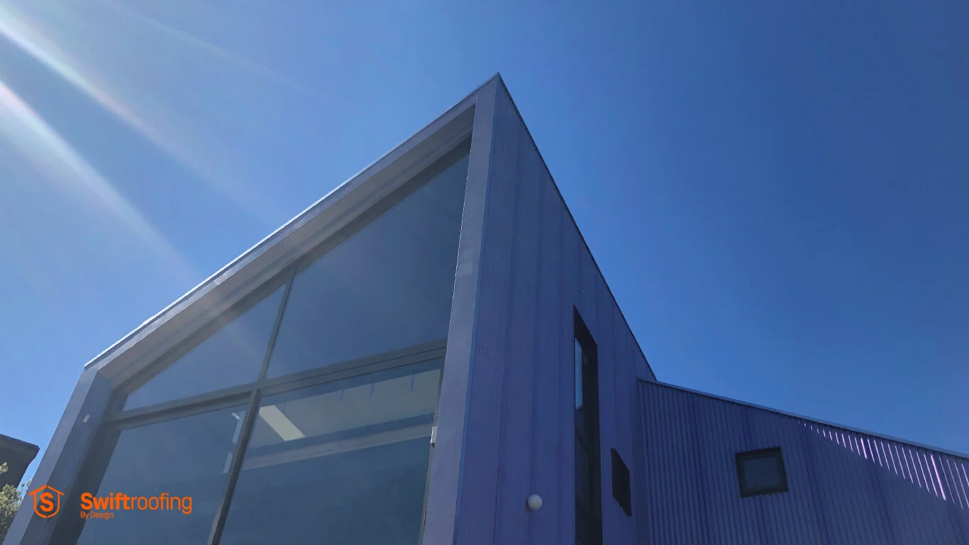 SwiftRoofing_J001290-IMG_4466_1366x768_web.jpg