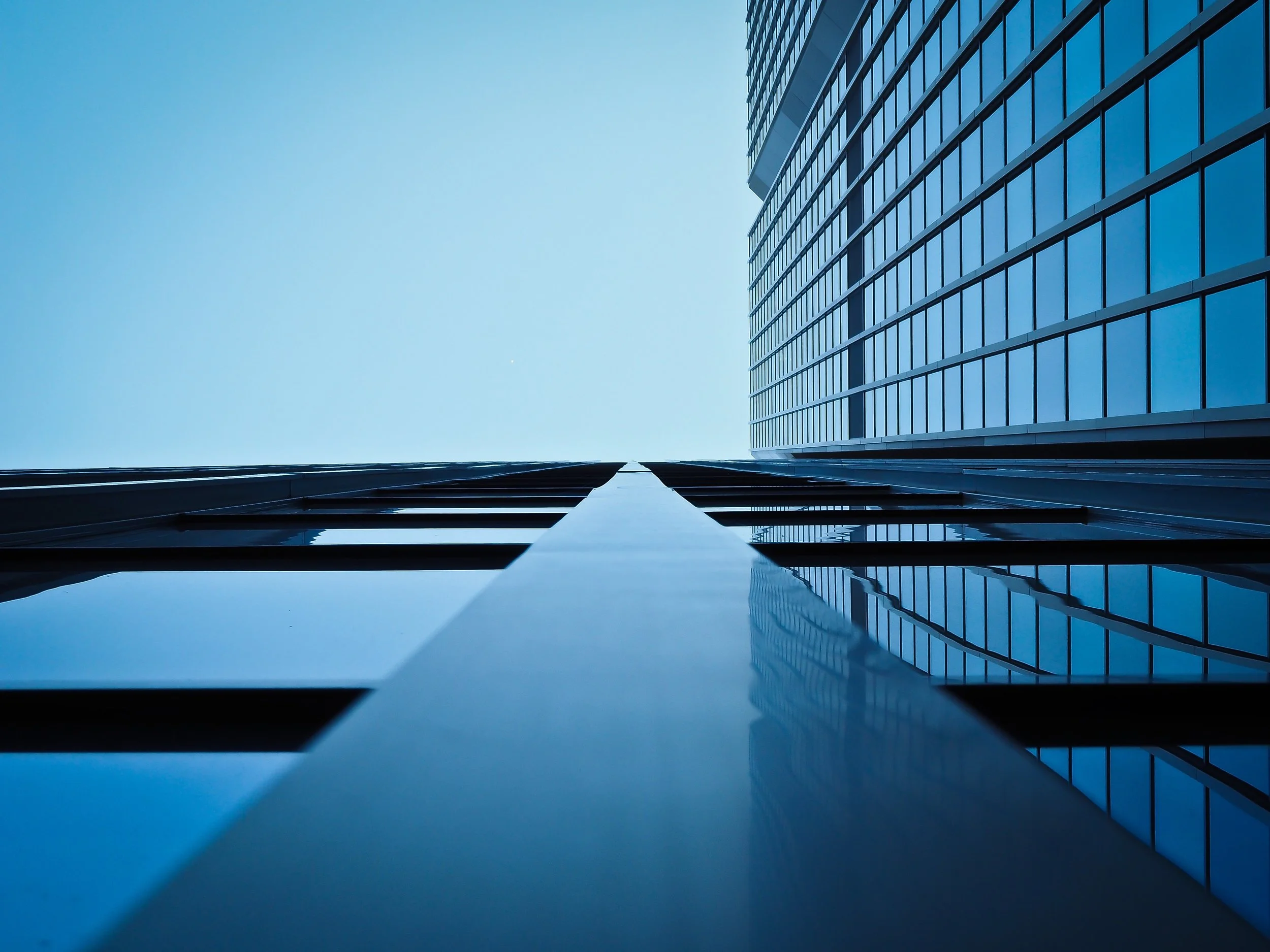 architecture-building-business-258160.jpg
