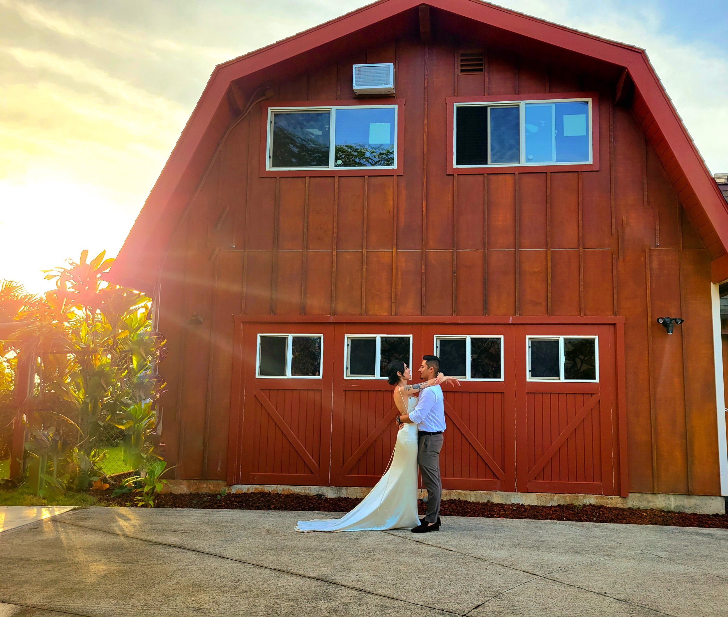 fernando and maryoli barn 3.jpeg.jpg