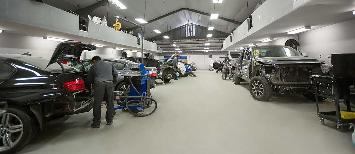 Auto Body Repair Shop