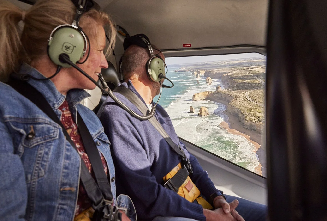 12ApostlesHelicopters_09.jpg