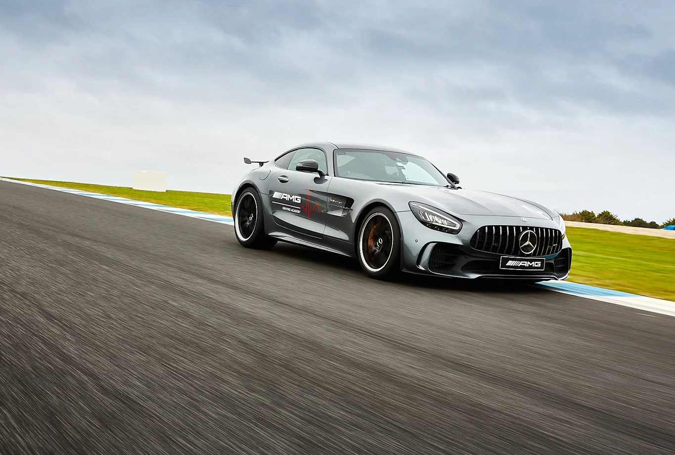 AMGPerformance_20May_ 6258.jpg